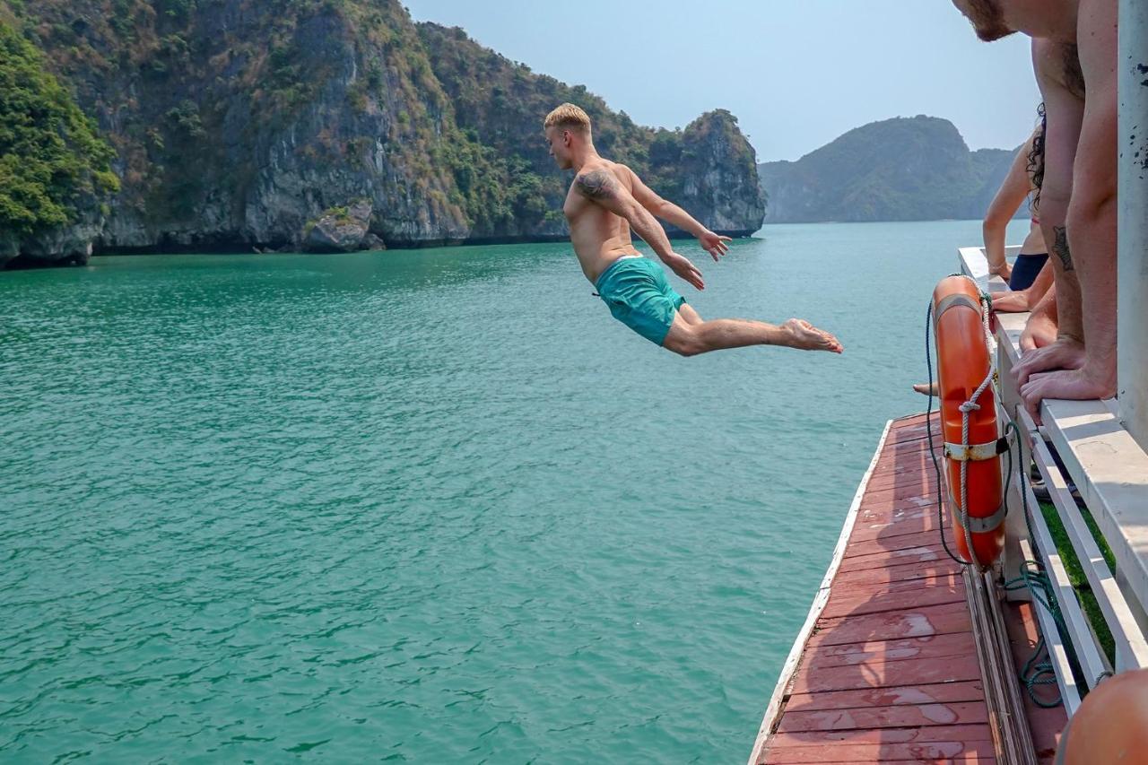 Hotel Halong Fantasea Cruise Ha Long Zewnętrze zdjęcie