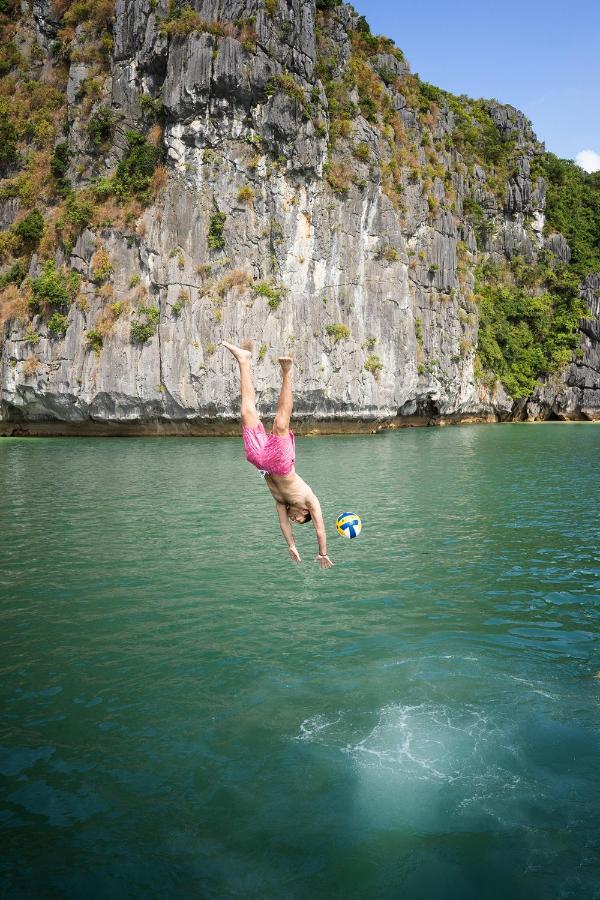 Hotel Halong Fantasea Cruise Ha Long Zewnętrze zdjęcie