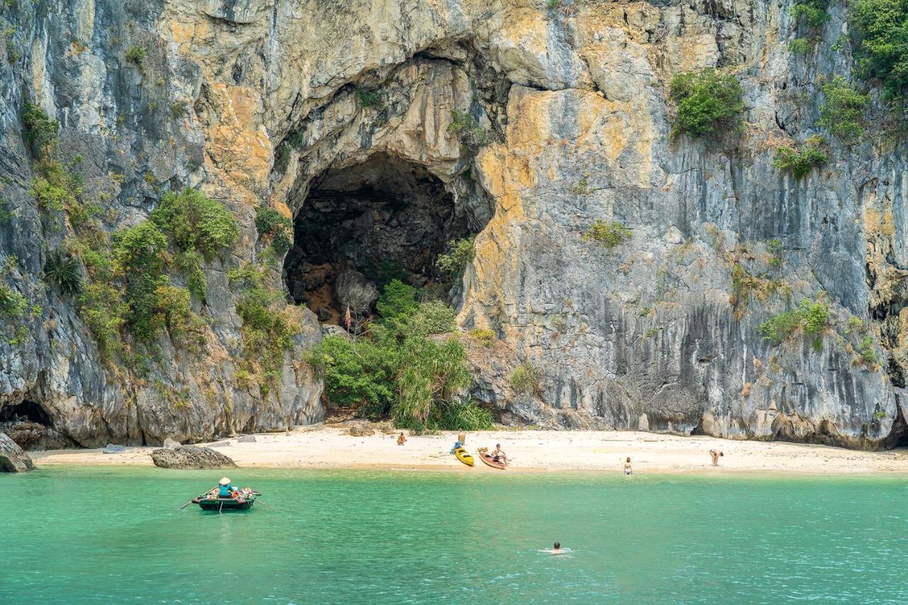 Hotel Halong Fantasea Cruise Ha Long Zewnętrze zdjęcie