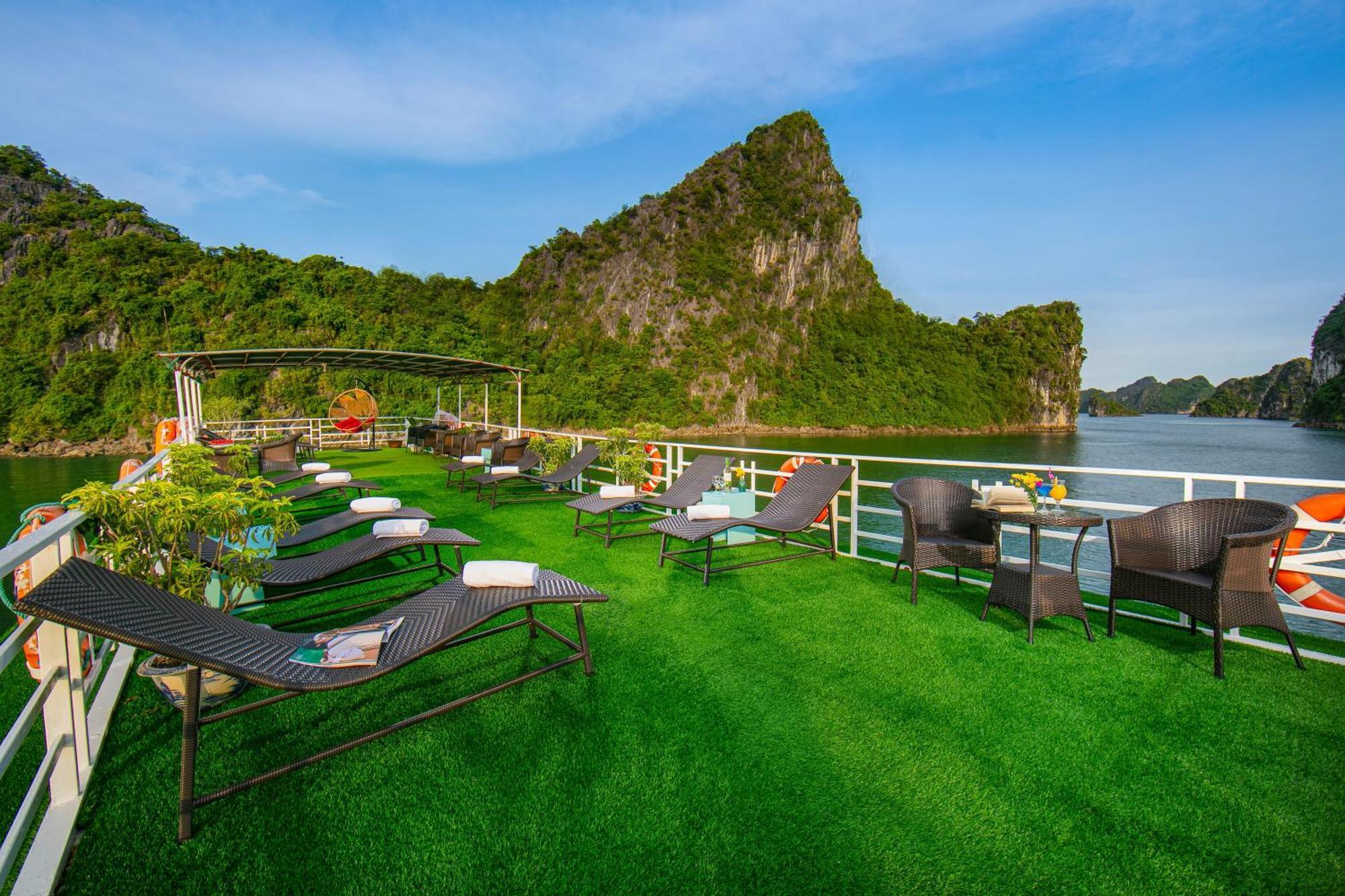 Hotel Halong Fantasea Cruise Ha Long Zewnętrze zdjęcie